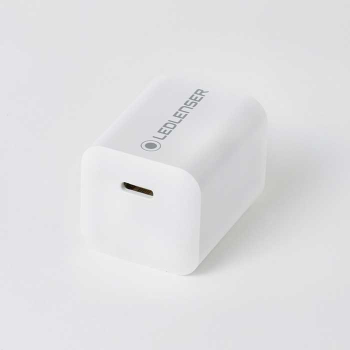 家庭用コンセント(AC電源）/ USB電源 変換用 アダプター（USB-Cタイプ ）